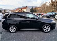 Mitsubishi Outlander SUV 2,3 l 110 kw