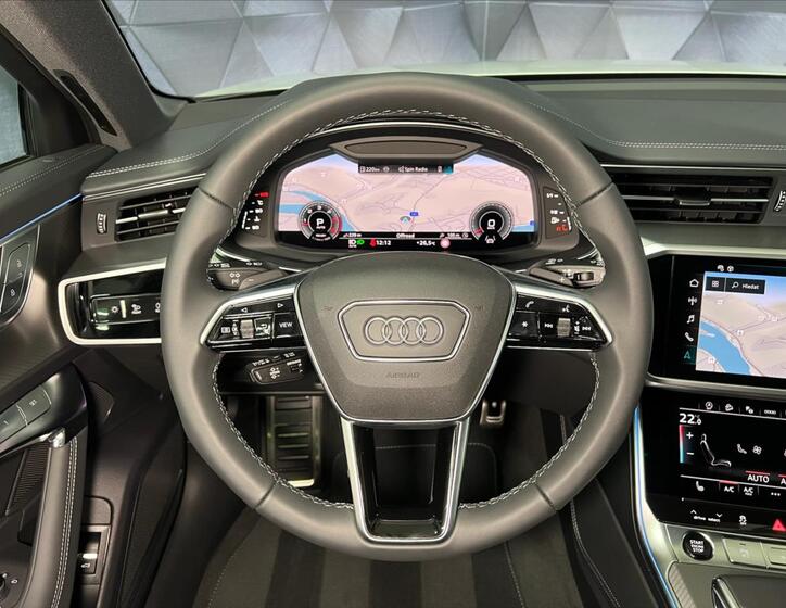 Land Rover Defender 13