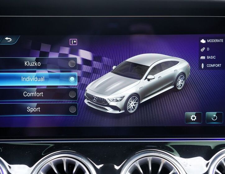 Mercedes-Benz AMG GT 44