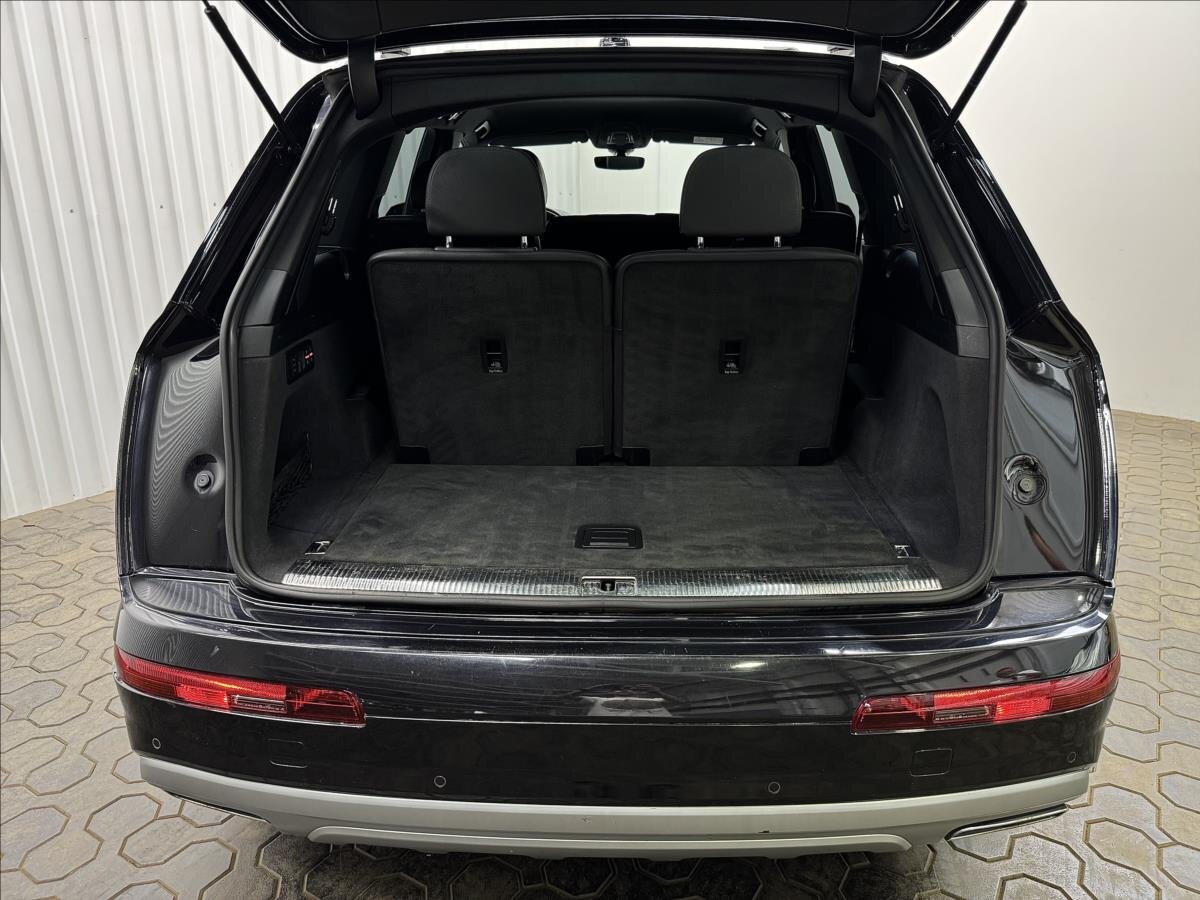 Audi Q7 SUV 3,0 l 160 kw