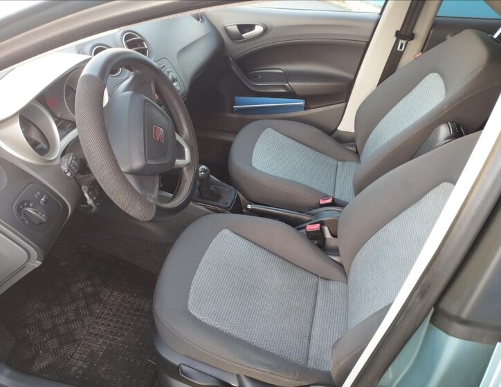 Seat Ibiza Hatchback 1,4 l 63 kw