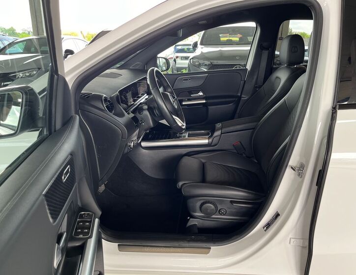 Mercedes-Benz Třídy B 8