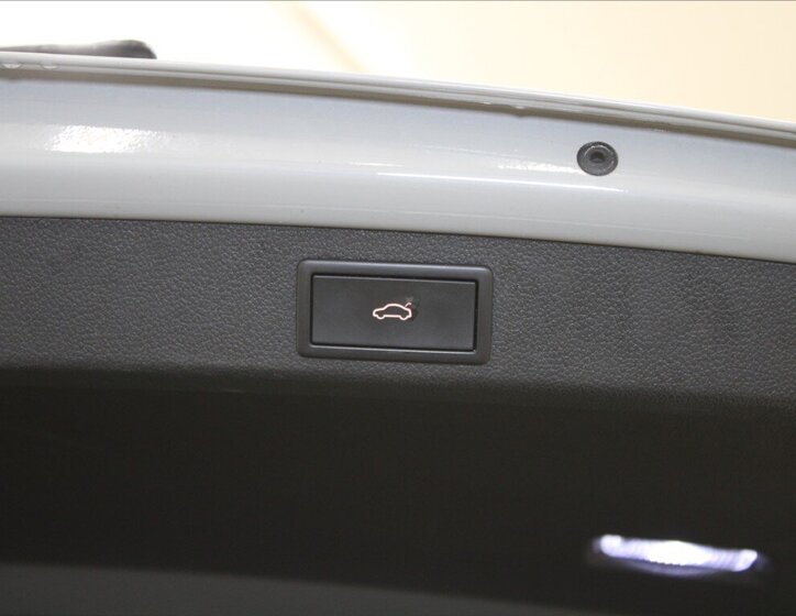 Škoda Superb Kombi 2,0 l 147 kw