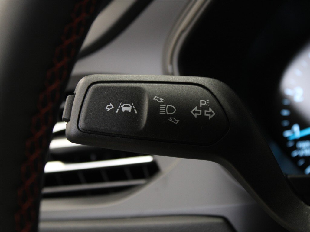 Ford Focus Kombi 999,0 114 kw