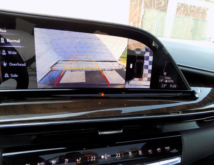 Cadillac Escalade 41