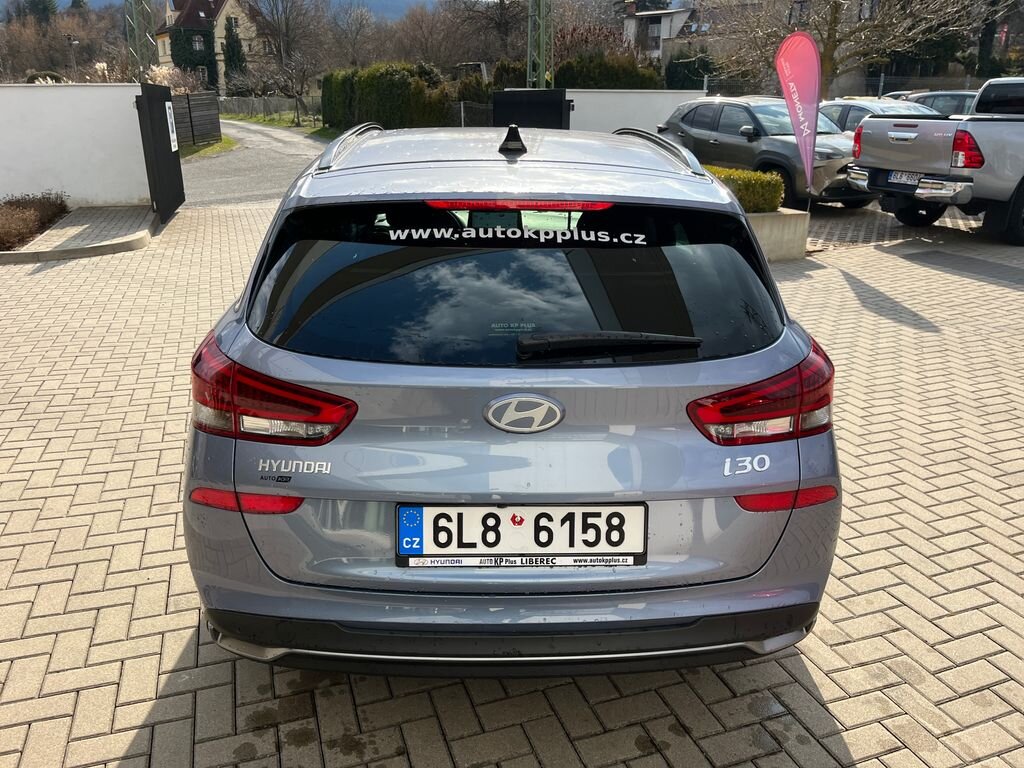 Hyundai i30 Kombi 998,0 73 kw