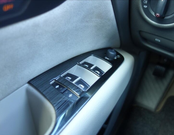 Audi Q7 SUV / Terénní 4,2 l 257 kw