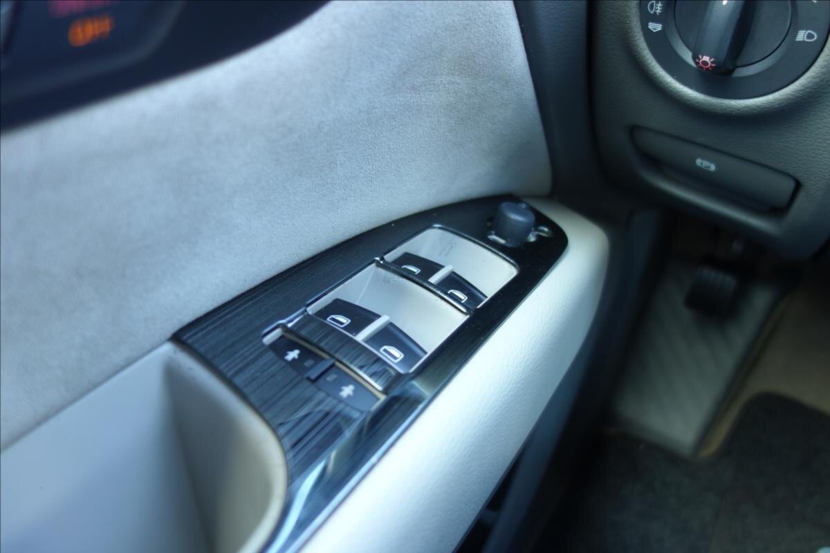 Audi Q7 SUV / Terénní 4,2 l 257 kw