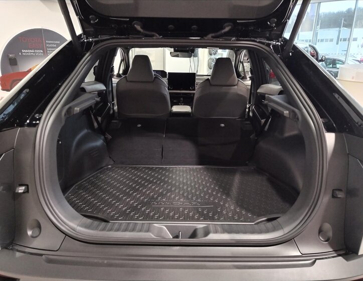 Toyota C-HR CUV / Crossover 0,0 252 kw