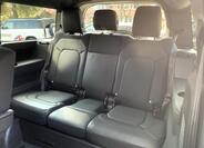 Land Rover Defender 31