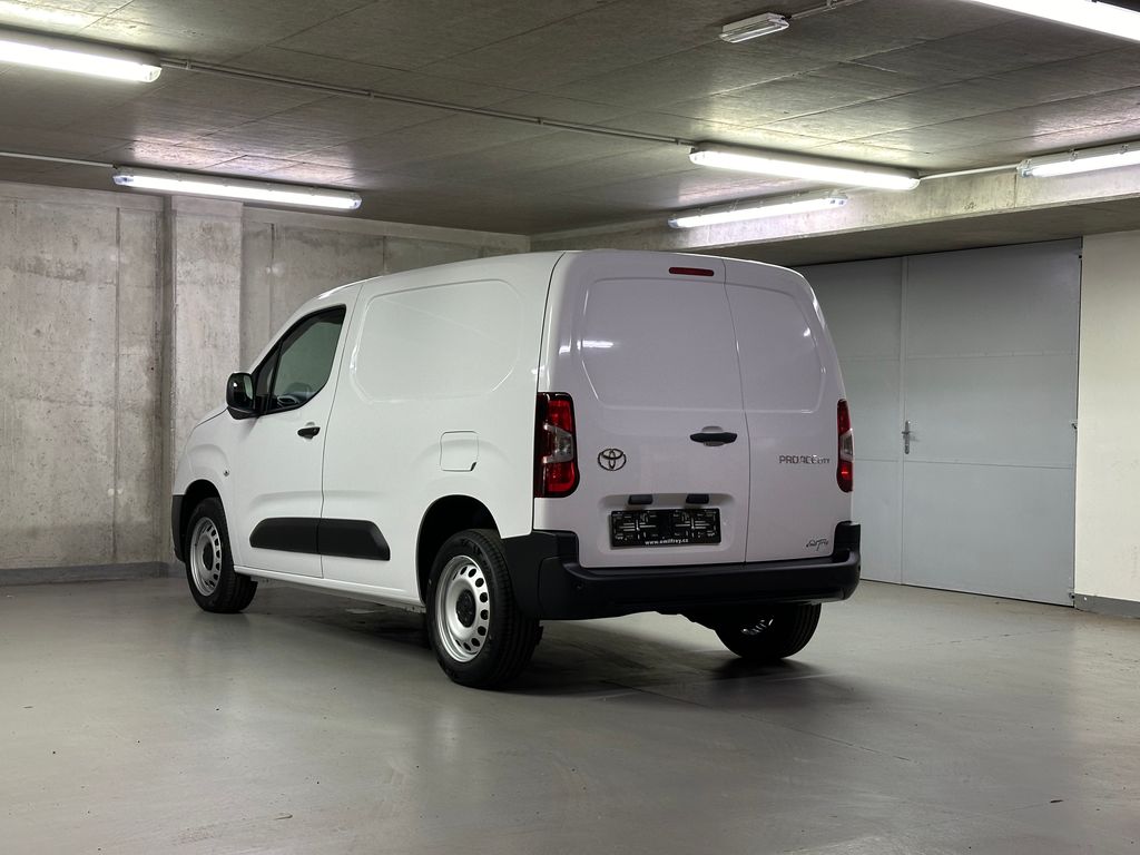 Toyota ProAce City