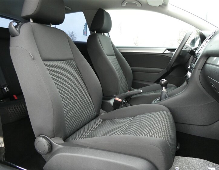 Volkswagen Golf Hatchback 1,4 l 59 kw