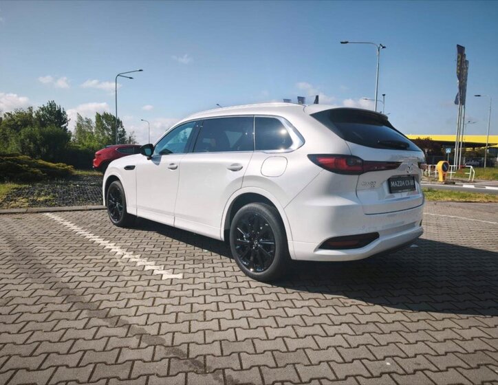 Mazda CX-80 SUV / Terénní 2,5 l 241 kw