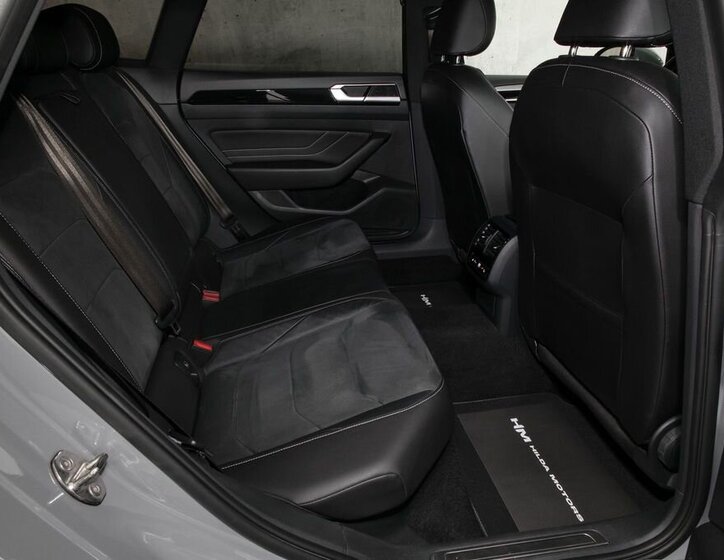 Volkswagen Arteon 13