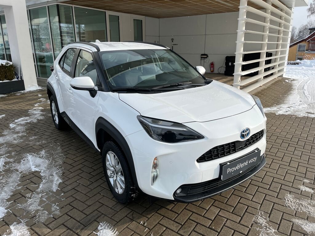 Toyota Yaris Cross SUV 1,5 l 68 kw