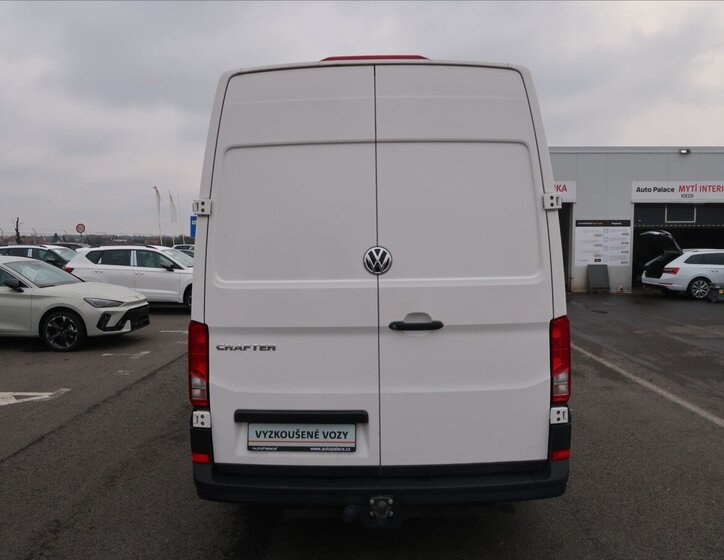 Volkswagen Crafter 6