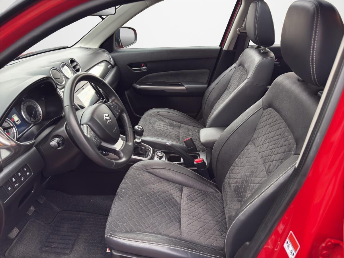 Suzuki Vitara SUV 1,4 l 95 kw