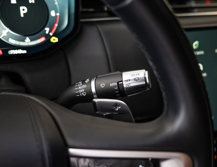 Land Rover Range Rover 25