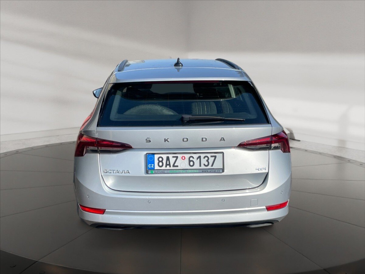 Škoda Octavia Kombi 2,0 l 110 kw