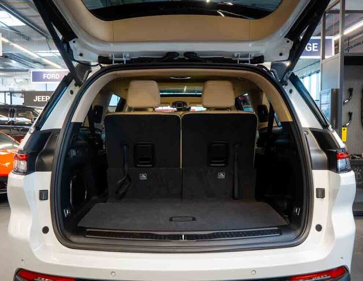 Jeep Grand Cherokee SUV 3,6 l 218 kw