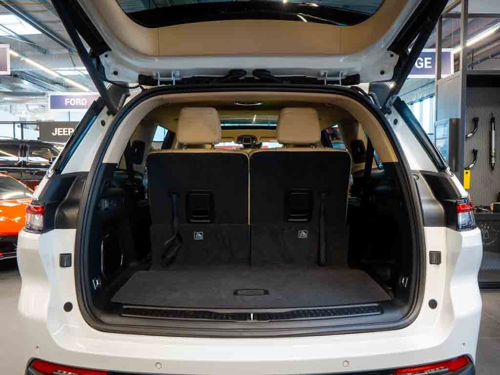 Jeep Grand Cherokee SUV 3,6 l 218 kw