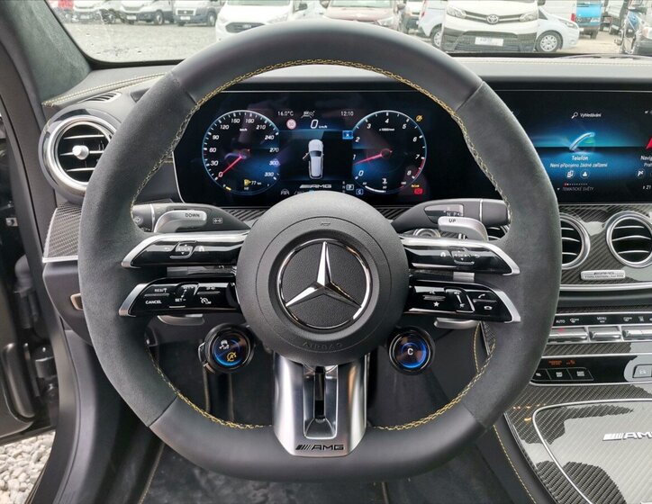 Mercedes-Benz Třídy E 13