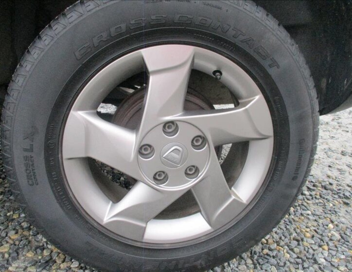 Dacia Duster SUV 1,6 l 77 kw