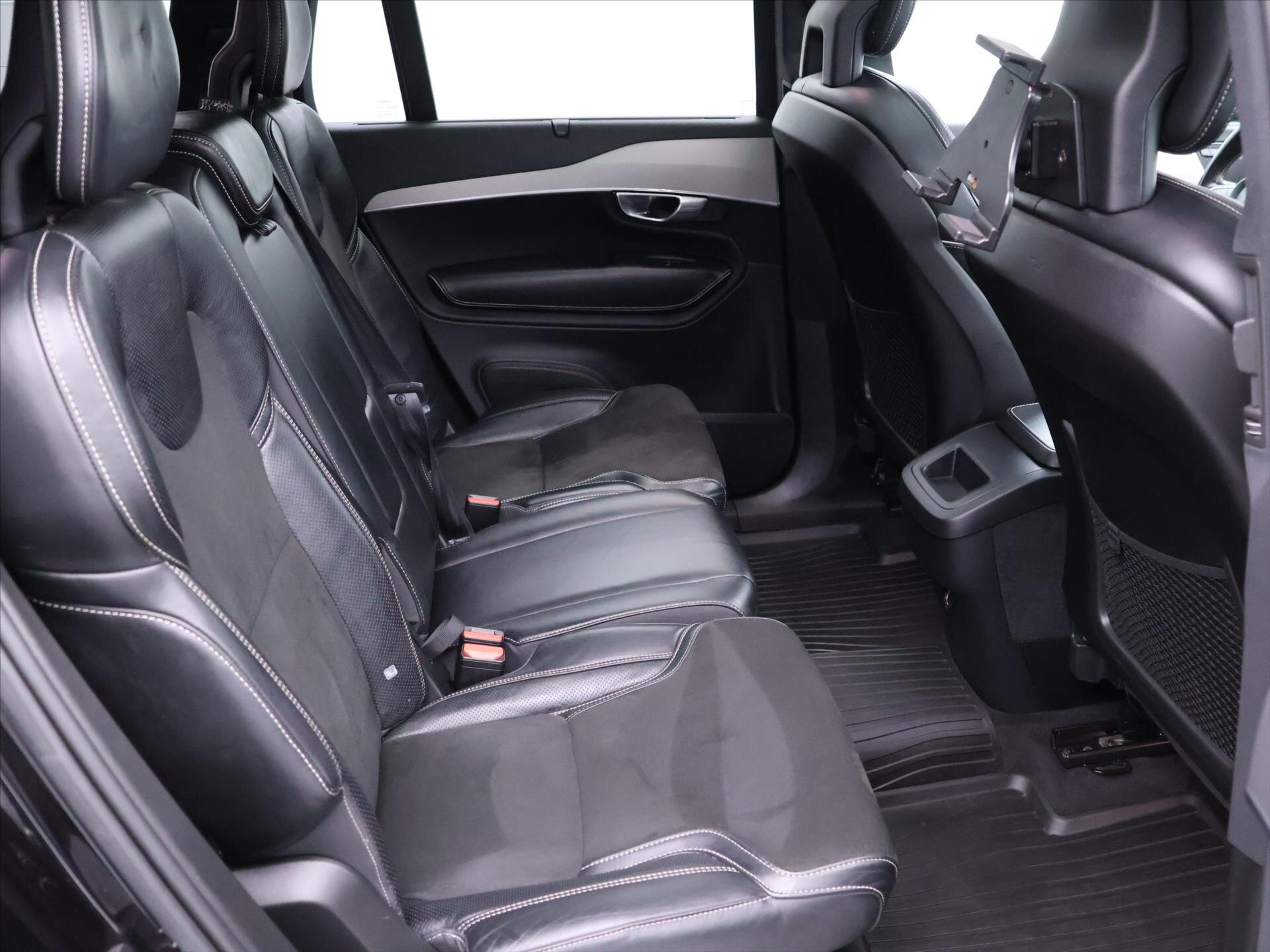 Volvo XC90 SUV / Terénní 2,0 l 173 kw