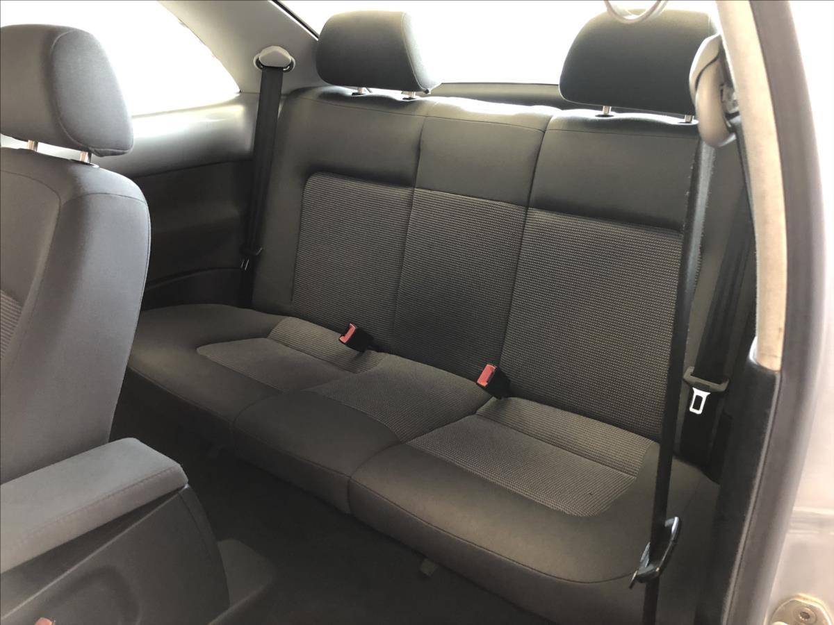 Volkswagen New Beetle