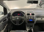 Volkswagen Touran MPV 1,6 l 75 kw