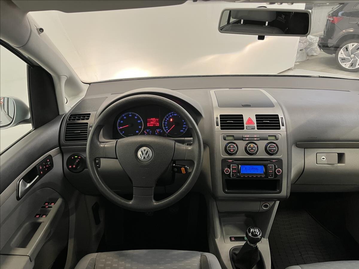 Volkswagen Touran MPV 1,6 l 75 kw