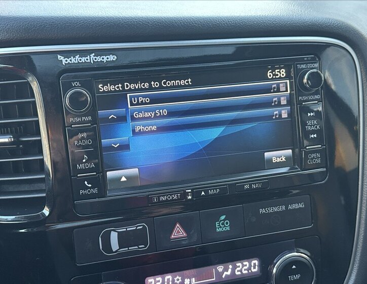 Mitsubishi Outlander SUV / Terénní 2,3 l 110 kw