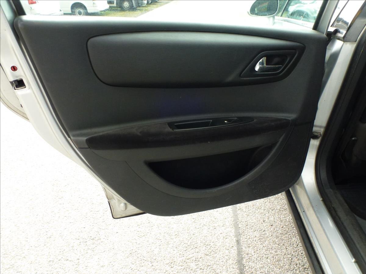 Citroën C4 Sedan / Limuzína 1,6 l 80 kw