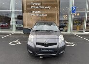 Toyota Yaris 4