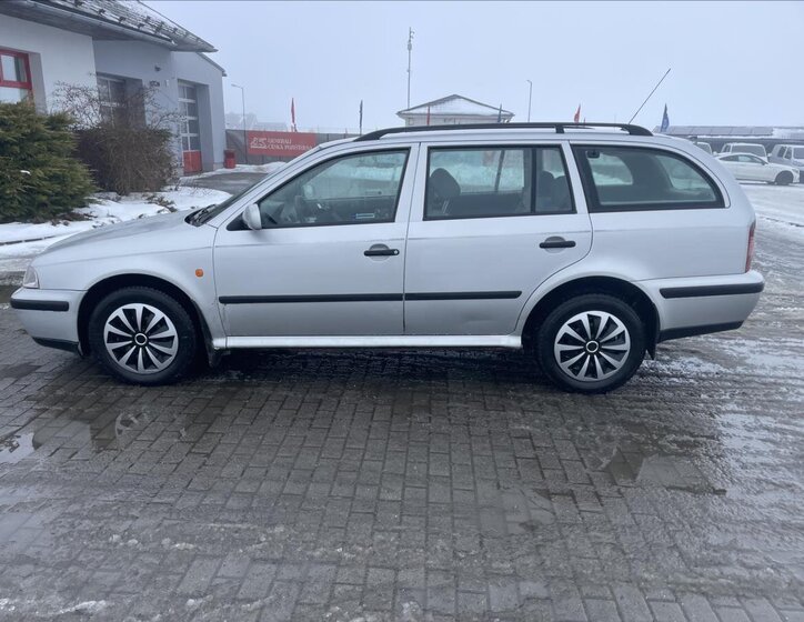 Škoda Octavia Kombi 1,9 l 66 kw