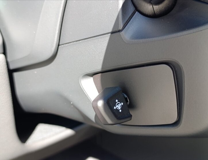 BMW Řada 8 Kupé 4,4 l 390 kw