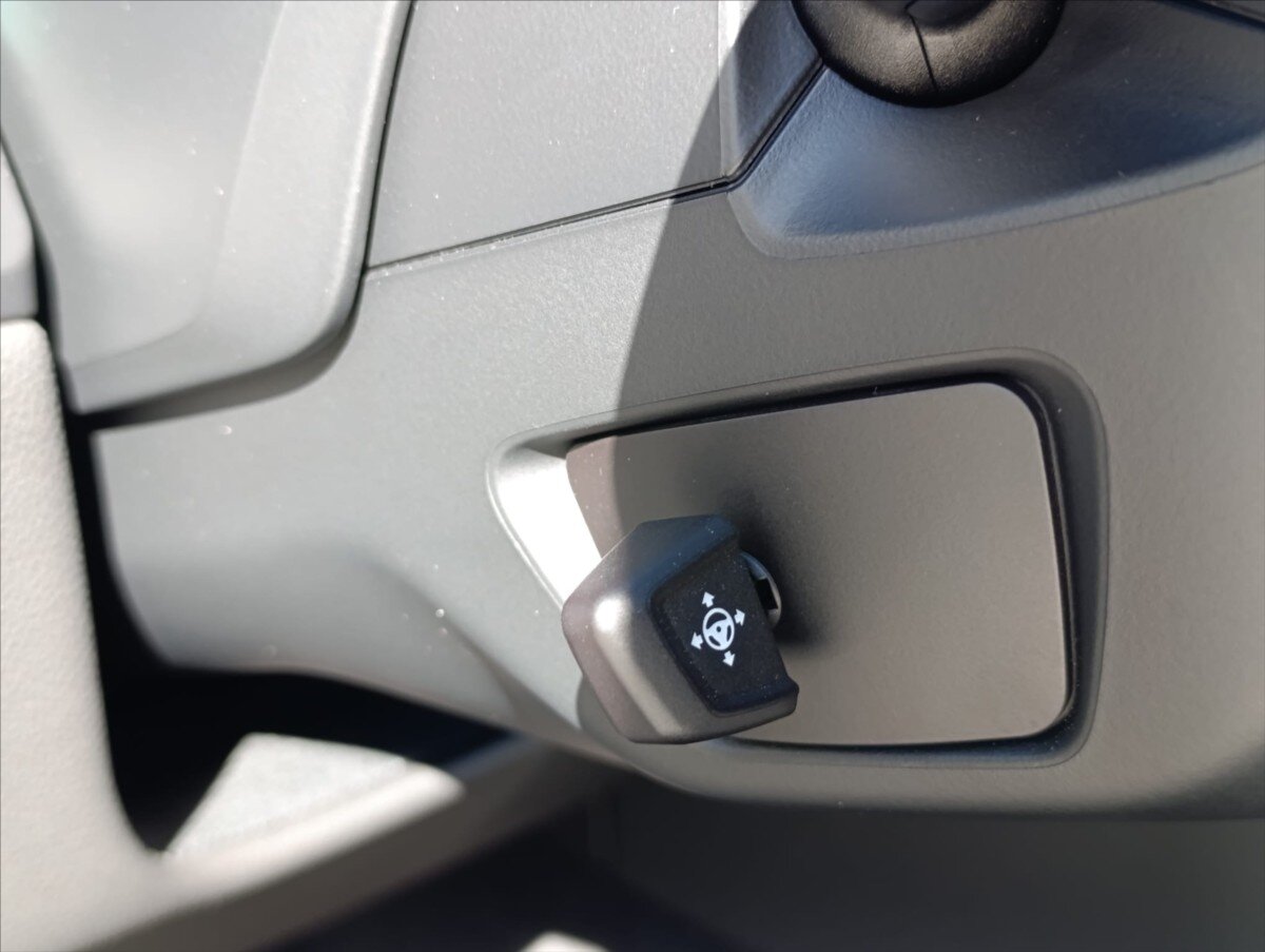 BMW Řada 8 Kupé 4,4 l 390 kw