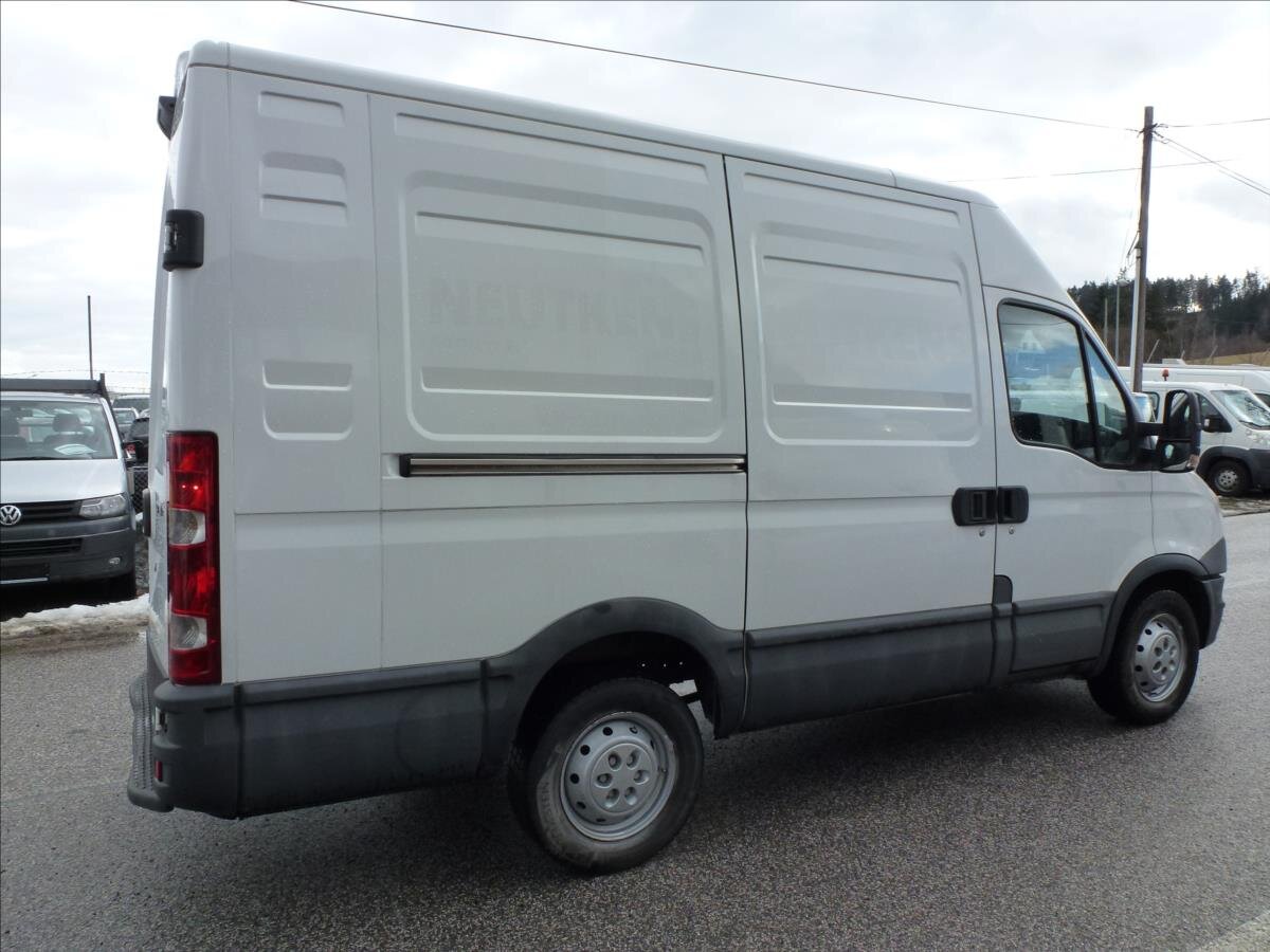 Iveco Daily Ostatní 2,3 l 93 kw
