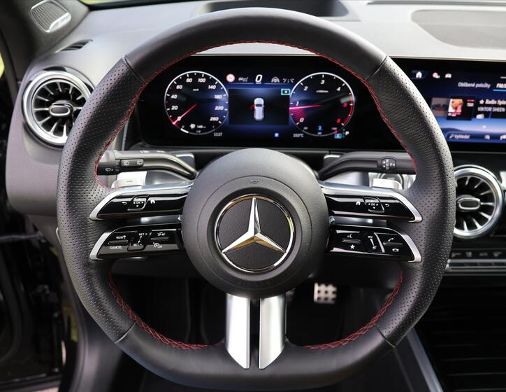 Mercedes-Benz GLB 24