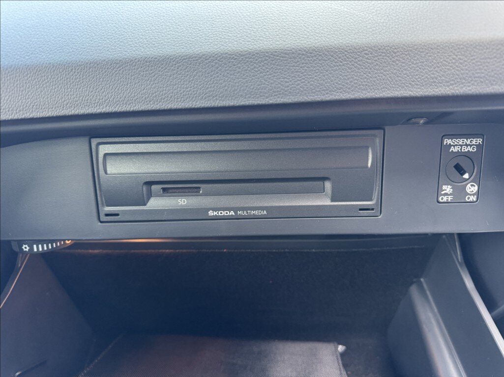 Škoda Octavia Kombi 1,5 l 110 kw