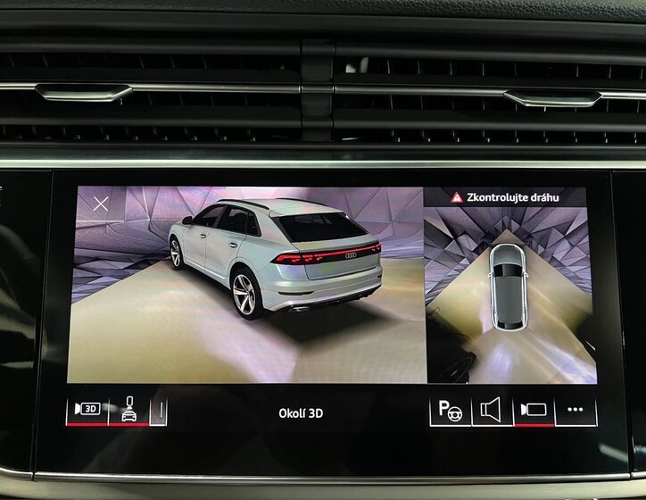 Audi Q8 SUV 3,0 l 210 kw