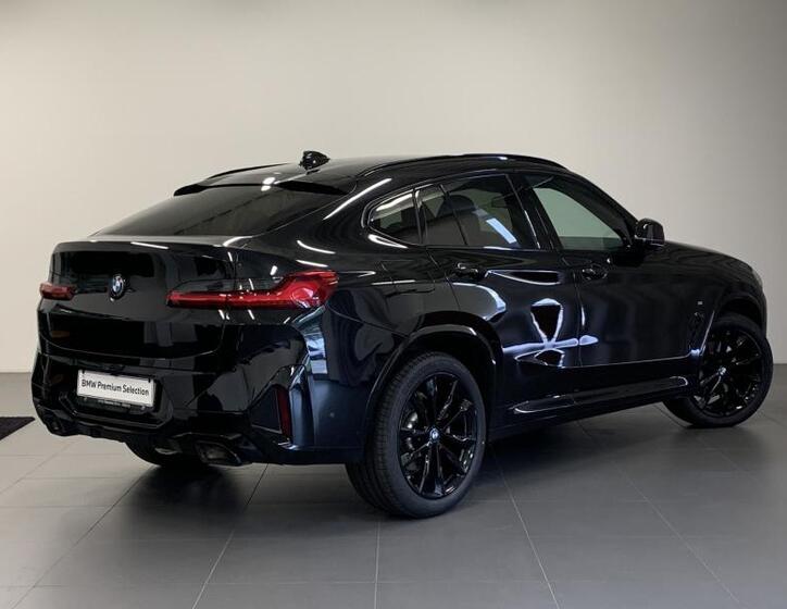 BMW X4 9