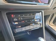 Volkswagen Touran MPV 1,5 l 110 kw