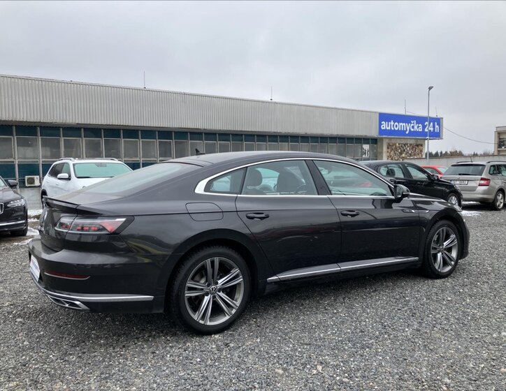 Volkswagen Arteon Liftback 2,0 l 110 kw