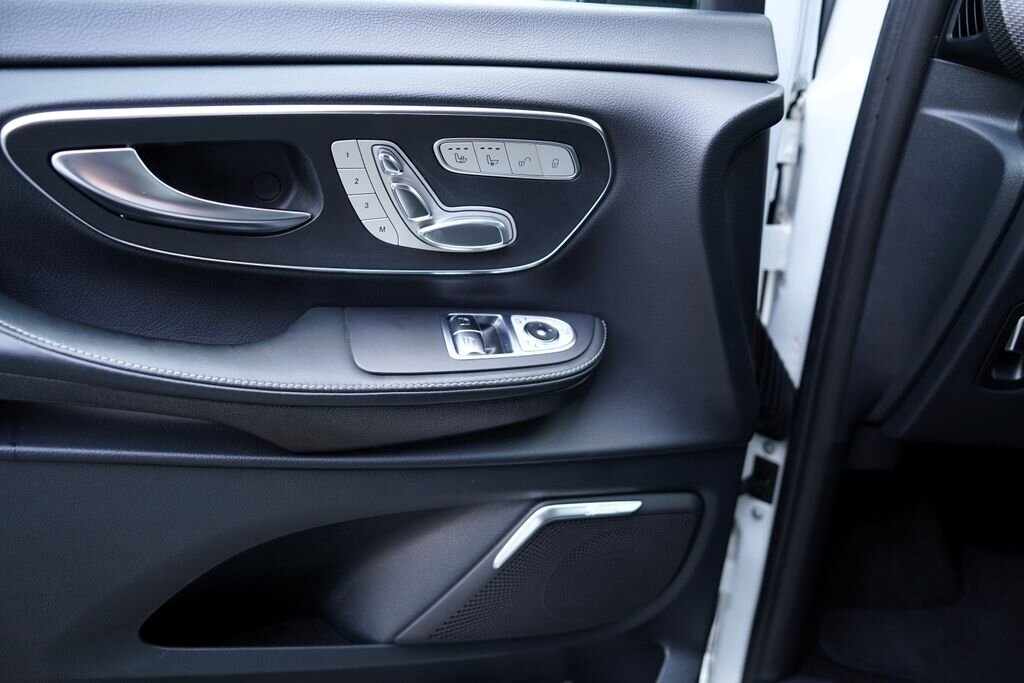 Mercedes-Benz Třídy V MPV 2,1 l 140 kw