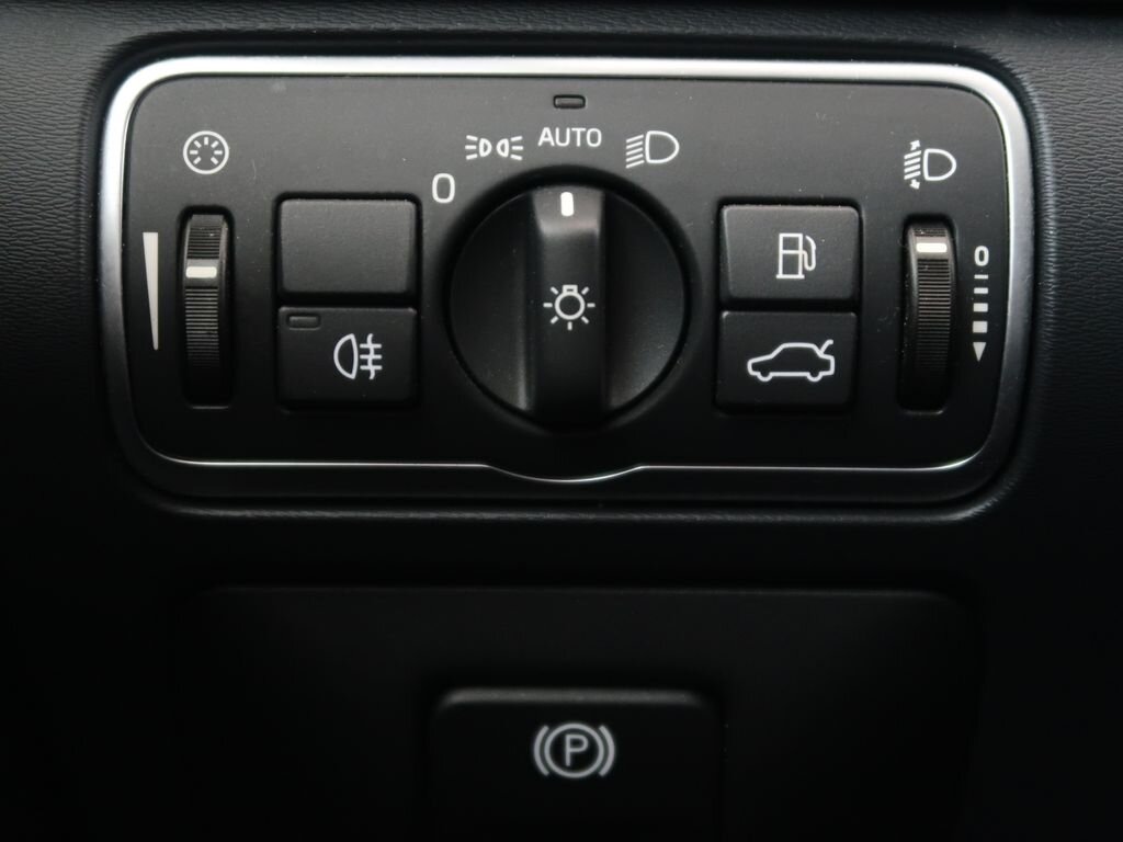 Volvo V60 Kombi 2,0 l 110 kw