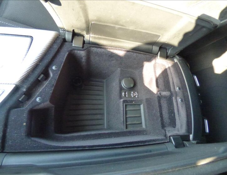 BMW Řada 5 Kombi 2,0 l 160 kw