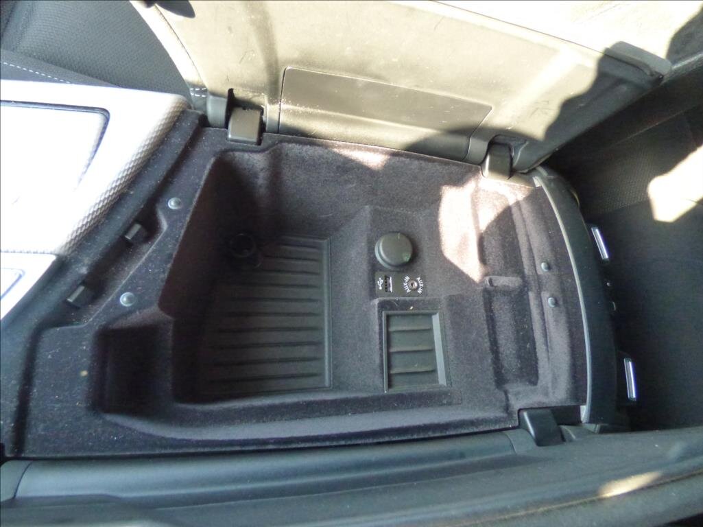 BMW Řada 5 Kombi 2,0 l 160 kw