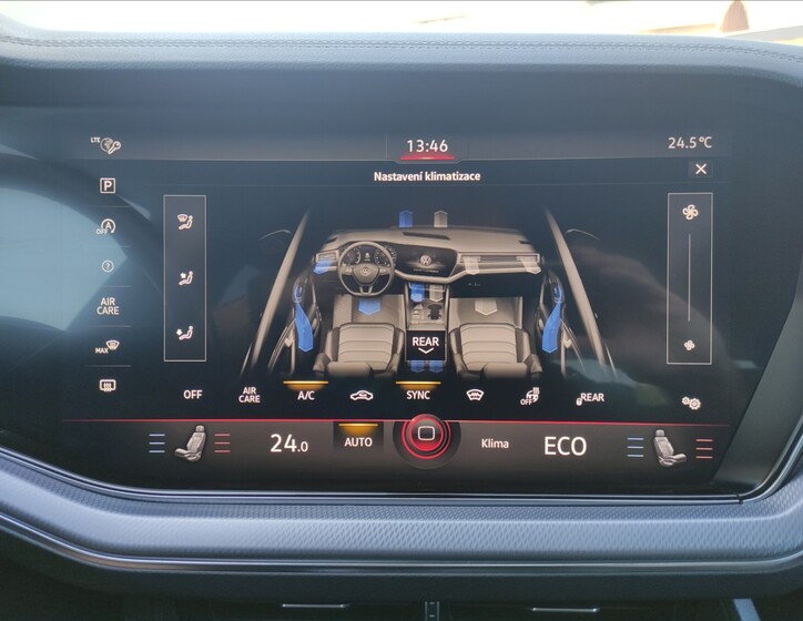 Volkswagen Touareg 18