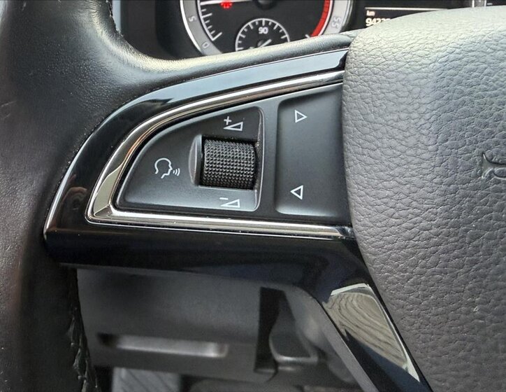 Škoda Karoq SUV / Terénní 1,6 l 85 kw